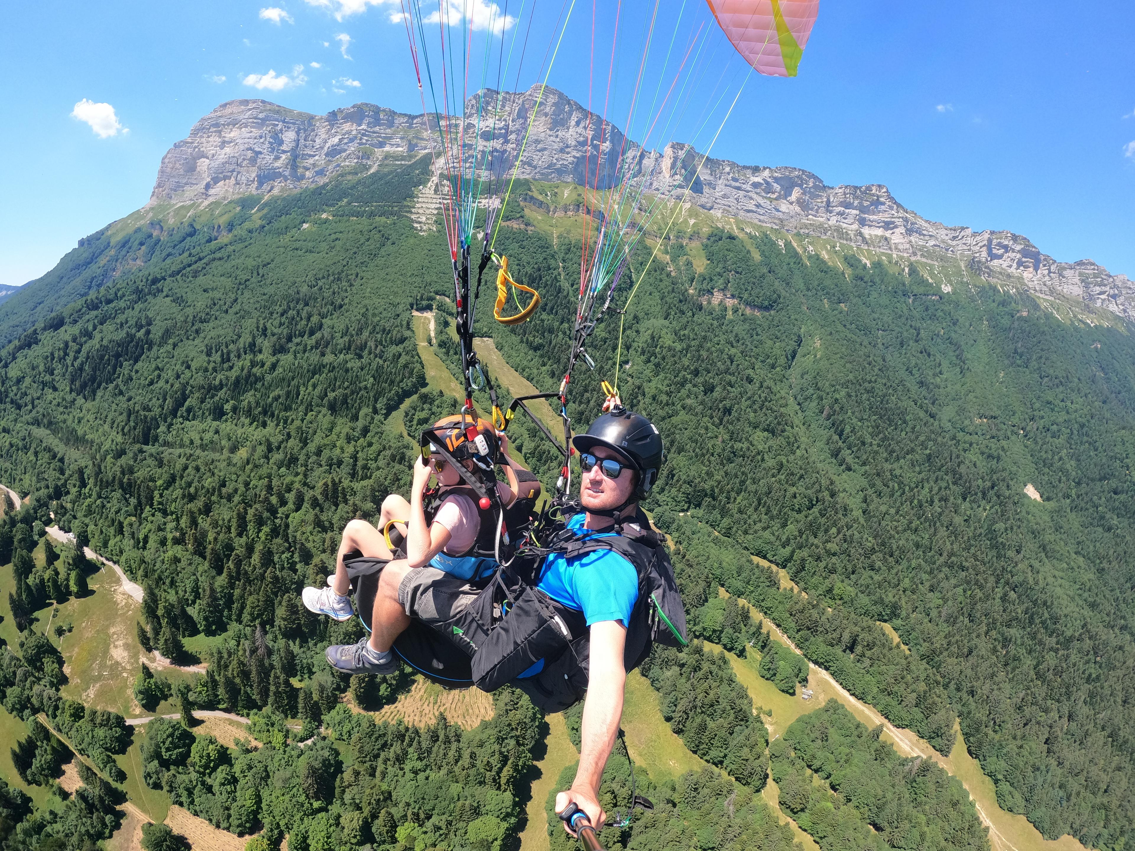 biplace au dessus de Saint hilaire du Touvet avec air alpin